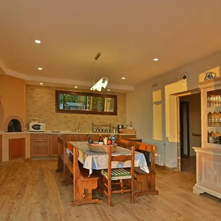 Provenza Деревянный коттедж Чефалу