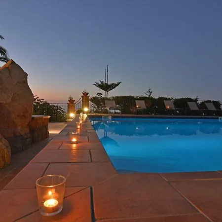 Деревянный коттедж Provenza *